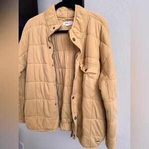 O’Neill Mable quilted jacket. Women’s size medium. Golden yellow color